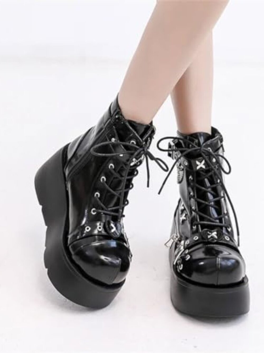 🆕 Women's Goth Platform Ankle Boots with Bat Wing Buckles Chunky Block Heels - Picture 5 of 7